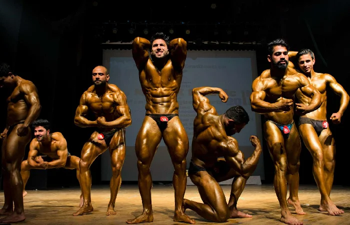 Compulsory bodybuilding poses